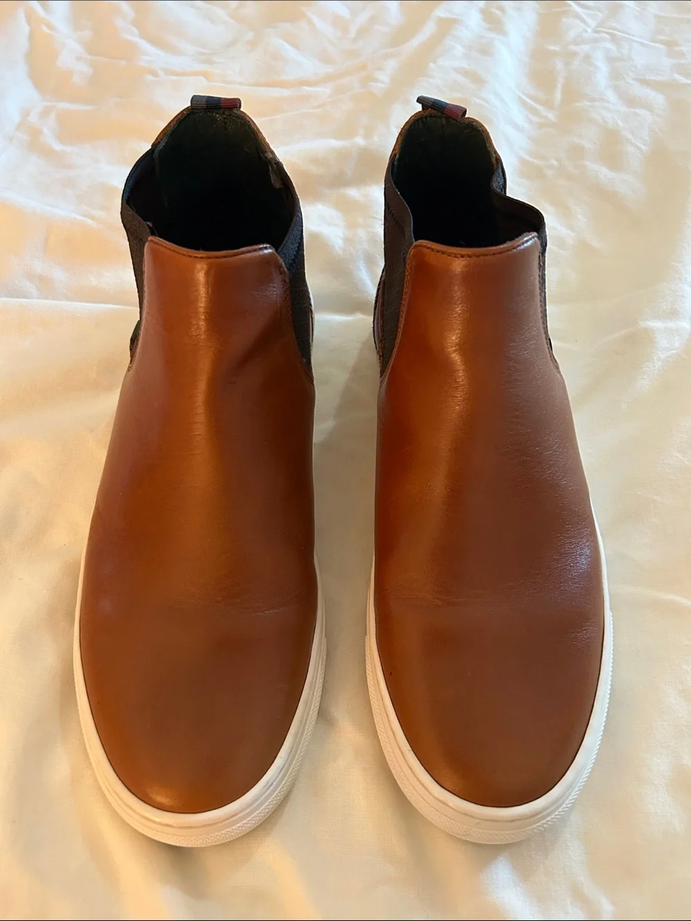 Ted Baker Men's Lykeen Sneakers brown leather size men seven new without box